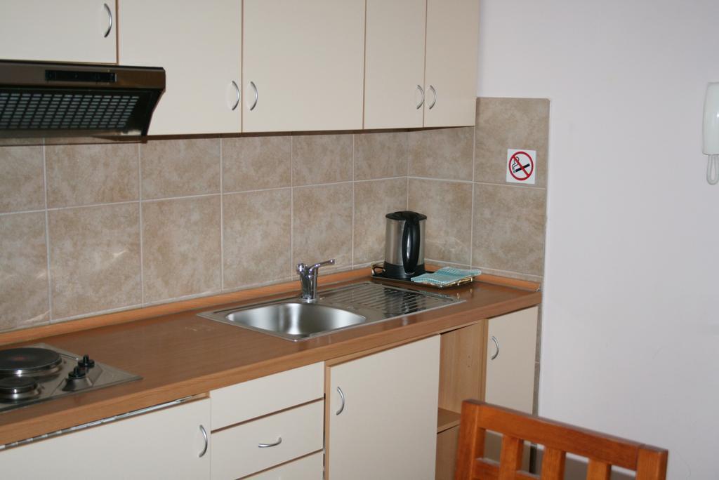 Aparthotel Castrum Novum Novigrad Istria 客房 照片
