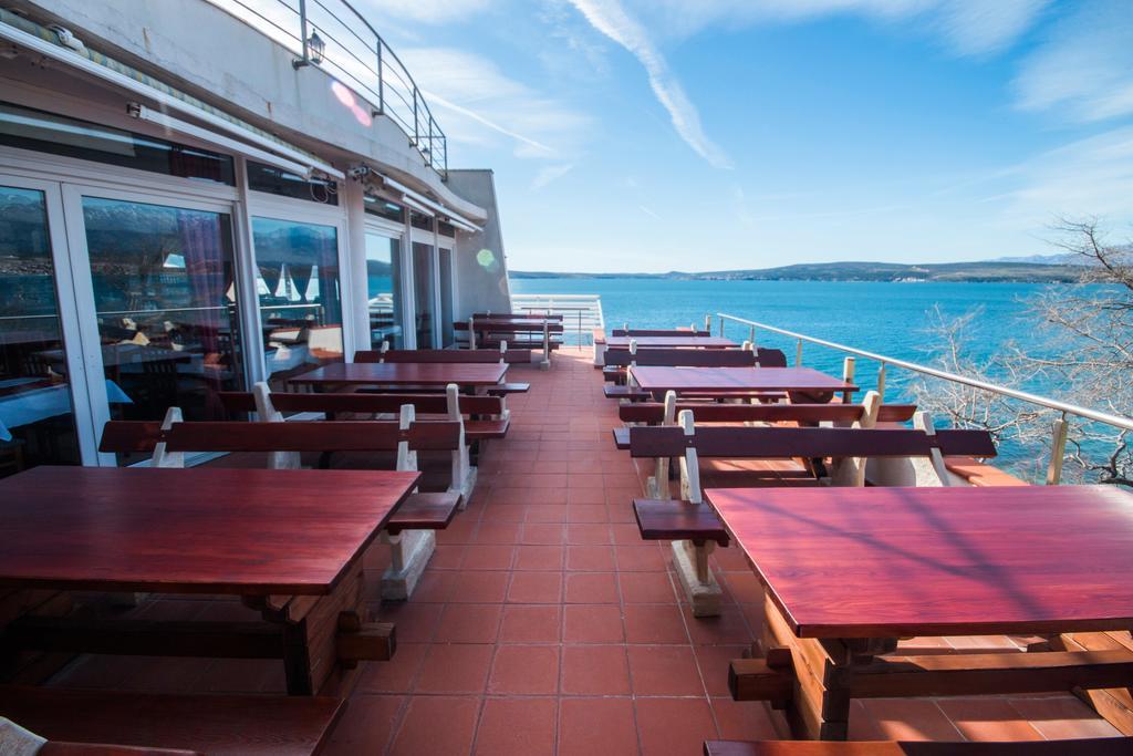 Aparthotel Castrum Novum Novigrad Istria 外观 照片