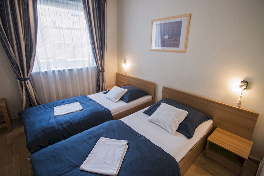 Aparthotel Castrum Novum Novigrad Istria 外观 照片